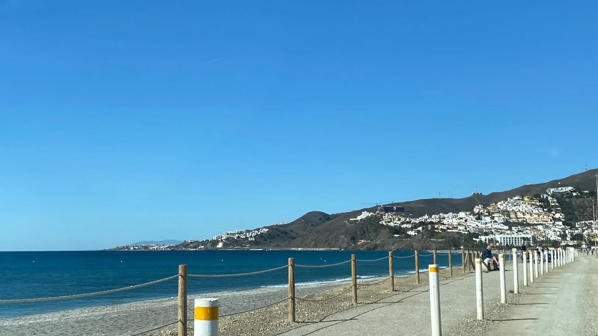 Nuevo Apartamento Nerja Con Parking Y A 300 Metros Playa